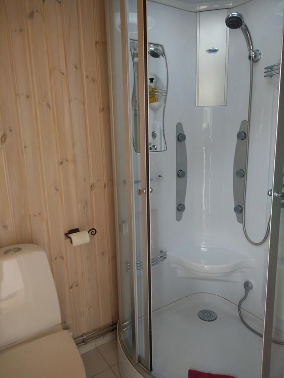 Aengshyddan B&B Yngsjö Екстериор снимка